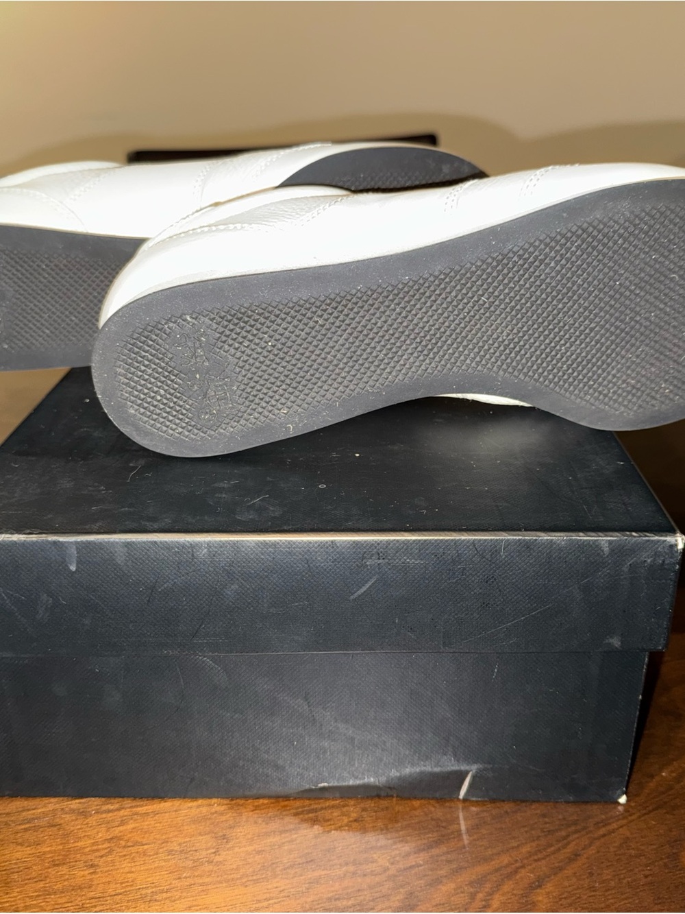 Coach Cream Leather Low-Top Sneakers with Silver Metal Logo - Picture 7 of 9